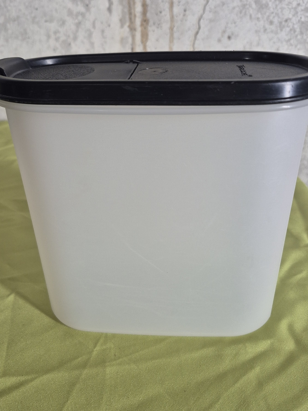 Tupperware Food Storage Container with Black Lid #3 2 pk set